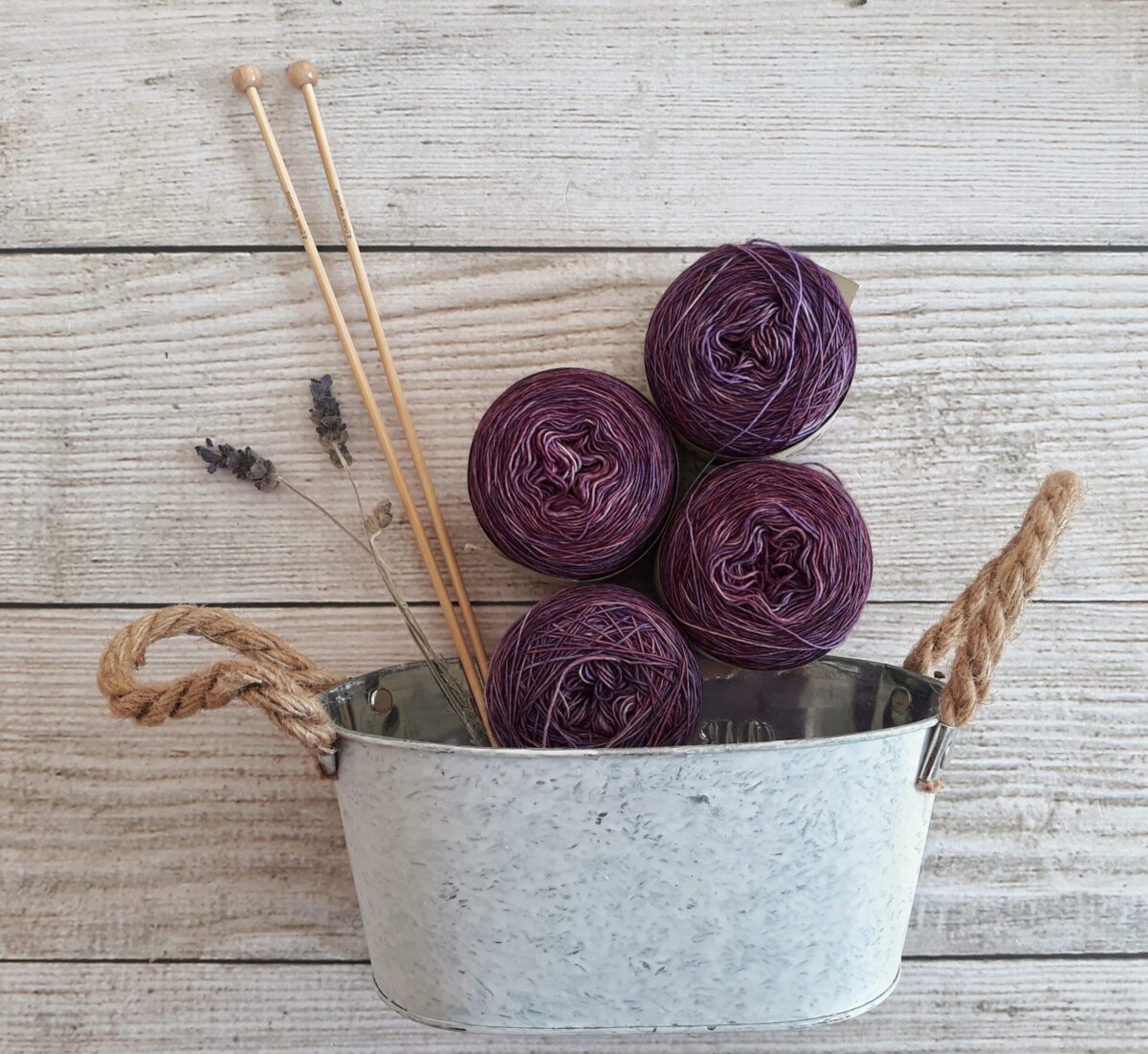 Read more about the article DIY Knitting Patterns That Beginners Can Make