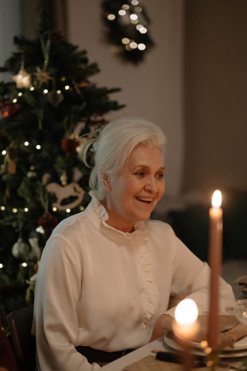 Read more about the article The Importance of Senior Mental Health During the Holidays